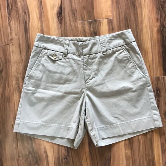 Eddie Bauer Mercer Fit Khaki Shorts - Picture 1 of 4